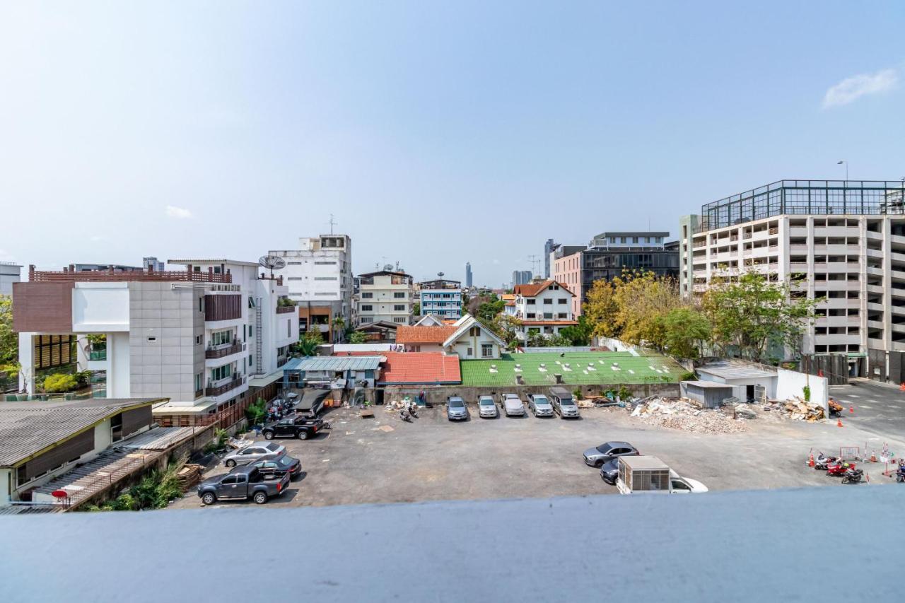 Living Naraa Place Bangkok Exterior foto